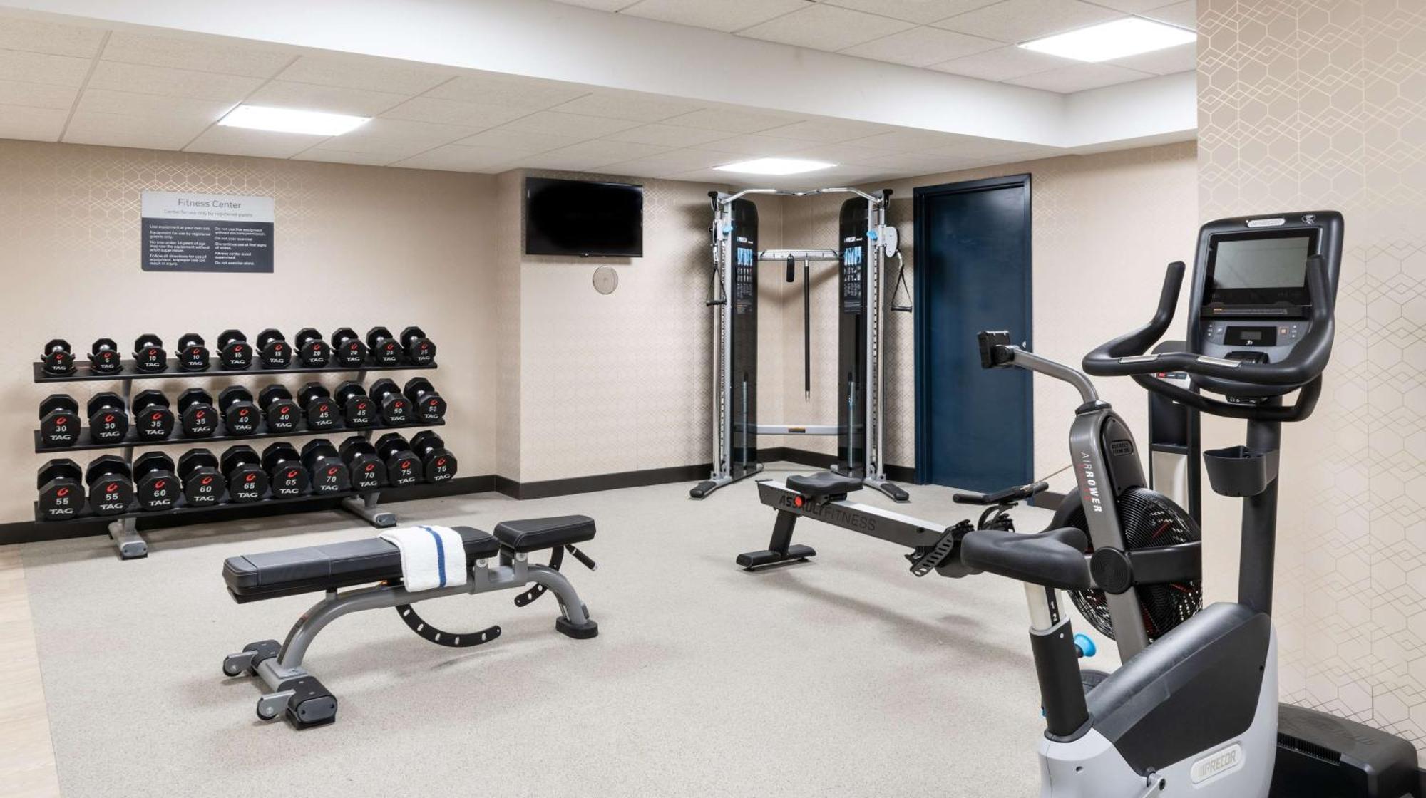 Hilton Garden Inn Flint Downtown Экстерьер фото