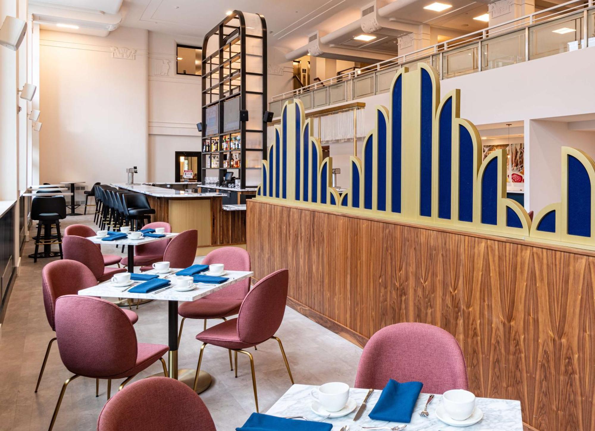 Hilton Garden Inn Flint Downtown Экстерьер фото